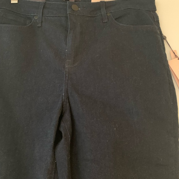 NYDJ - Alina Leggings - Picture 4 of 6